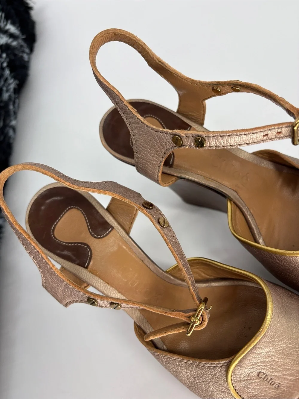 Chloe leather Metallic Peep Toe Ankle Strap Wooden Wedge rare sandal shoes 36